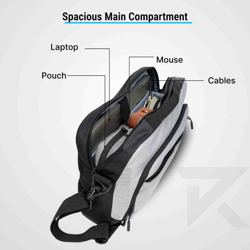 Spacious Main Compartment
