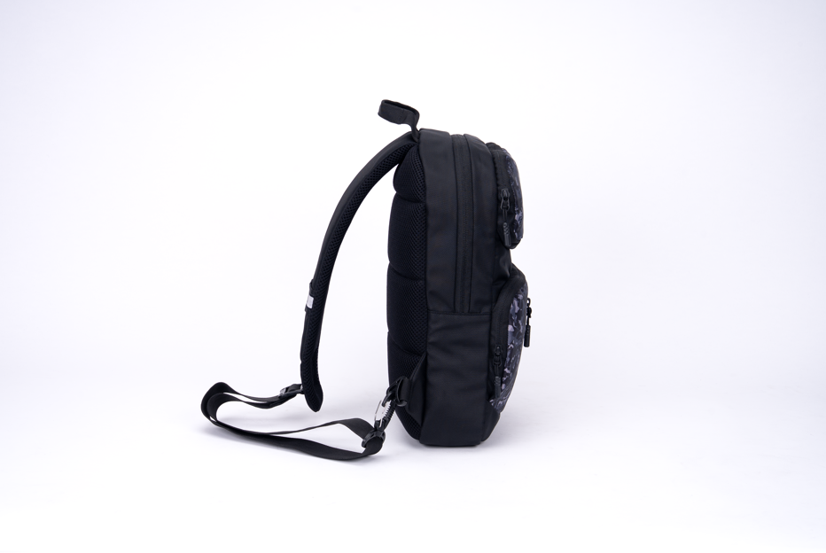 Multiple Zippered Pockets